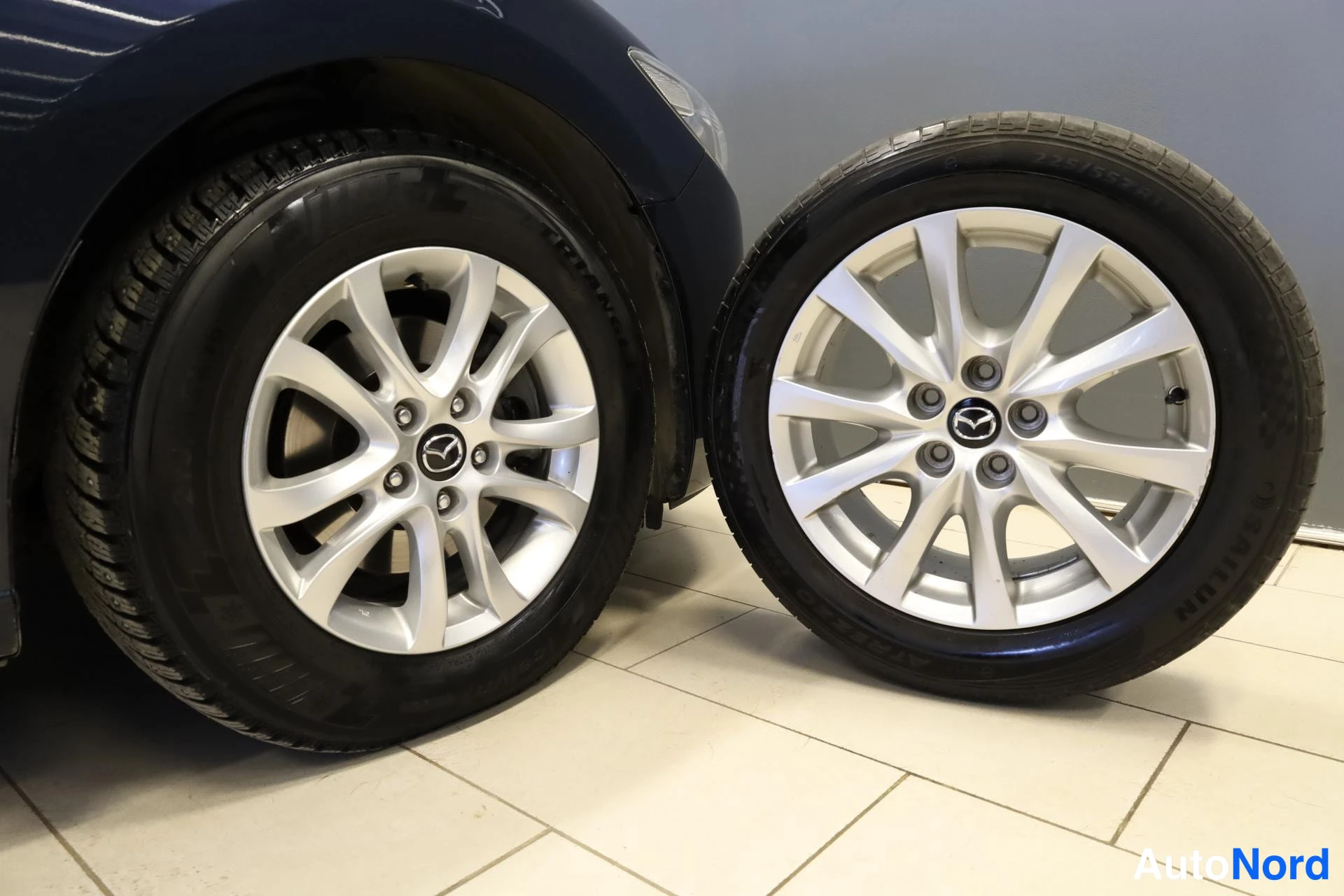 Sininen Mazda 6 2016, yksityiskohta, kuva 25