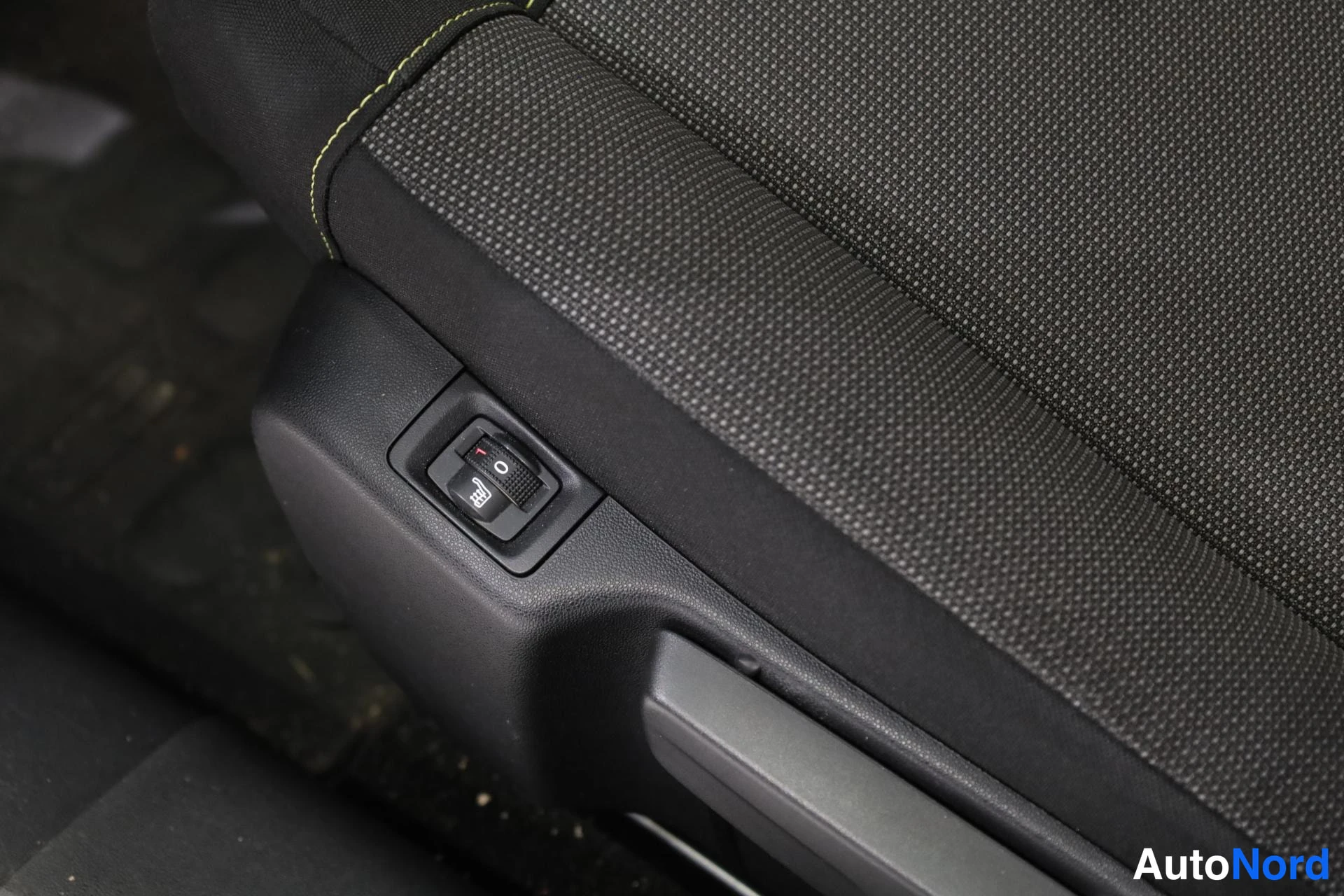 Musta Citroen C3 2018, yksityiskohta, kuva 20