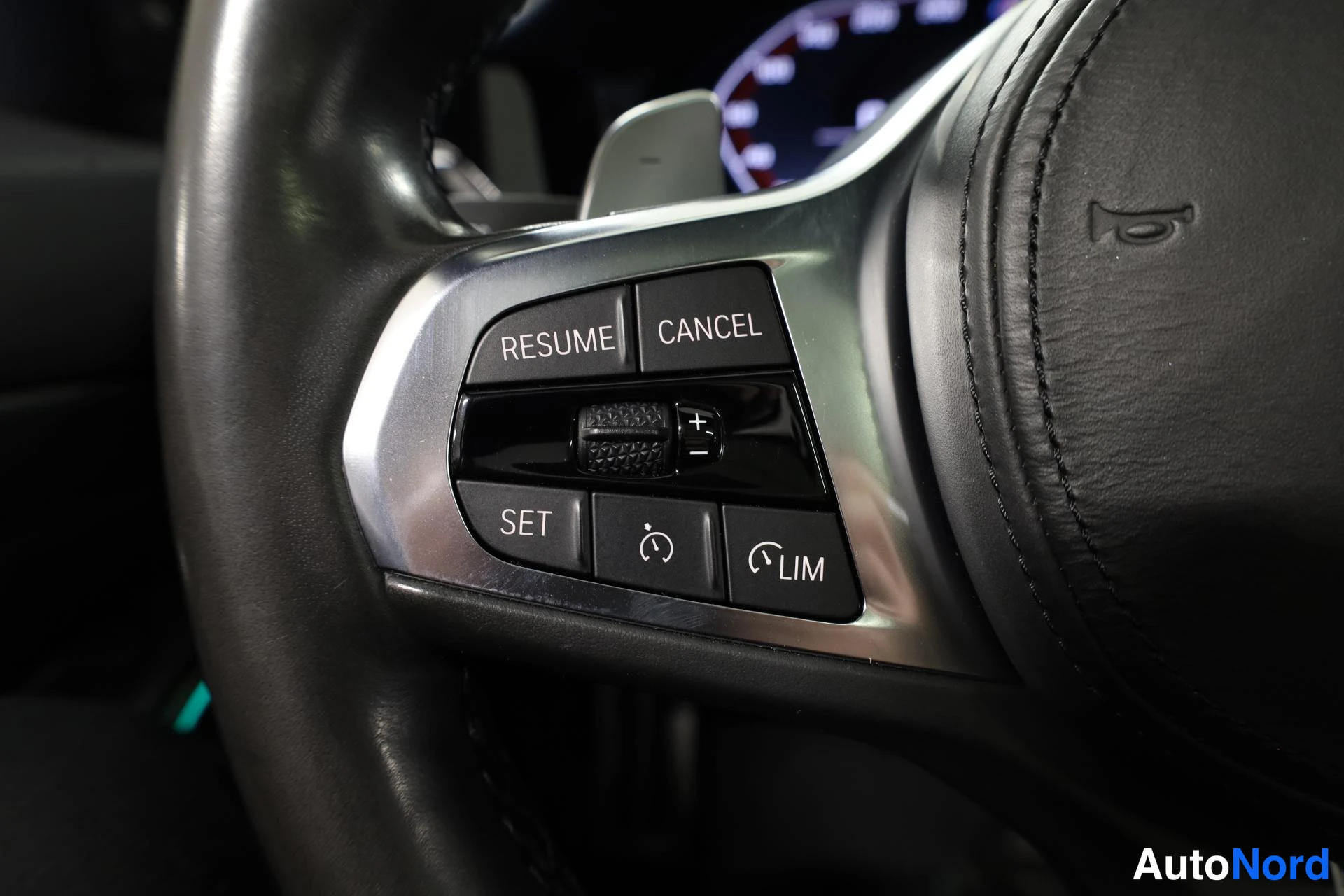 Harmaa BMW M340i xDrive 2020, yksityiskohta, kuva 22