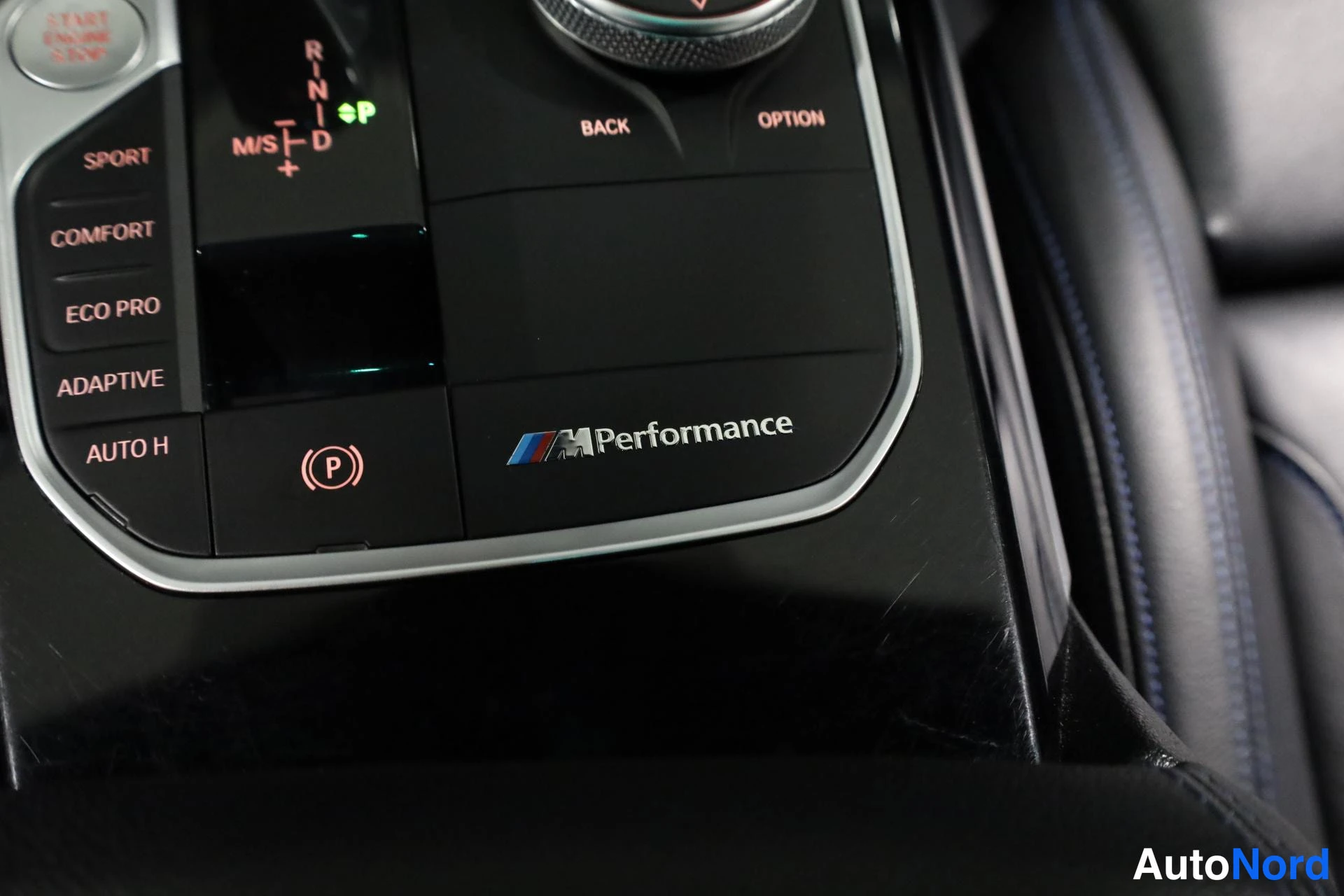 Harmaa BMW M340i xDrive 2020, yksityiskohta, kuva 32