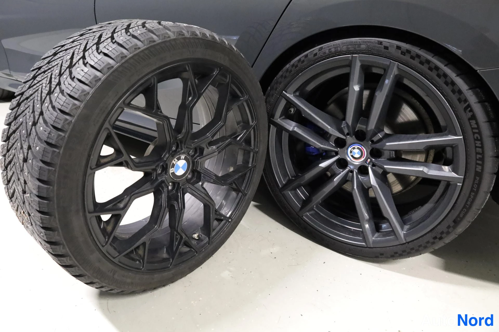 Harmaa BMW M340i xDrive 2020, yksityiskohta, kuva 37