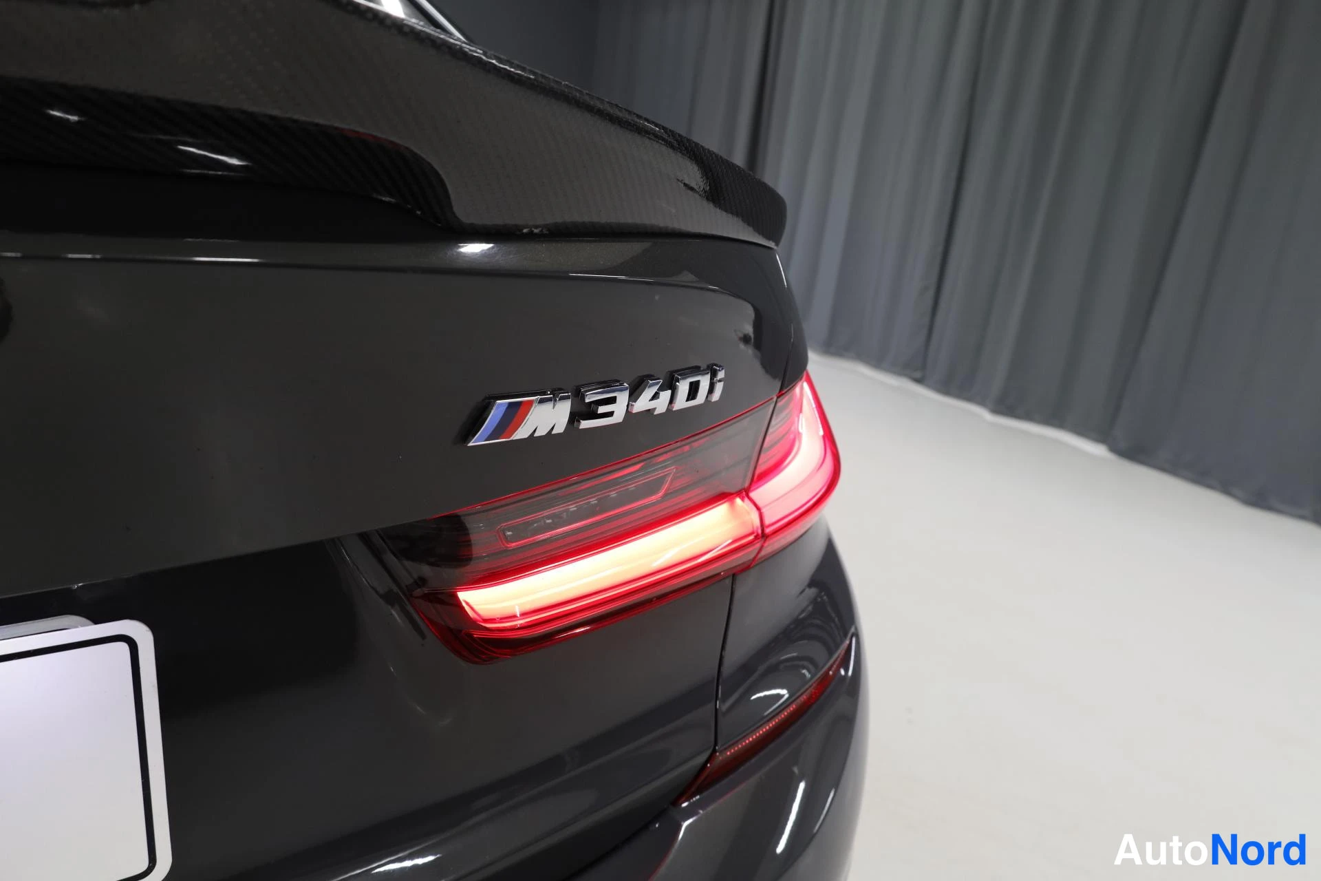 Harmaa BMW M340i xDrive 2020, yksityiskohta, kuva 19