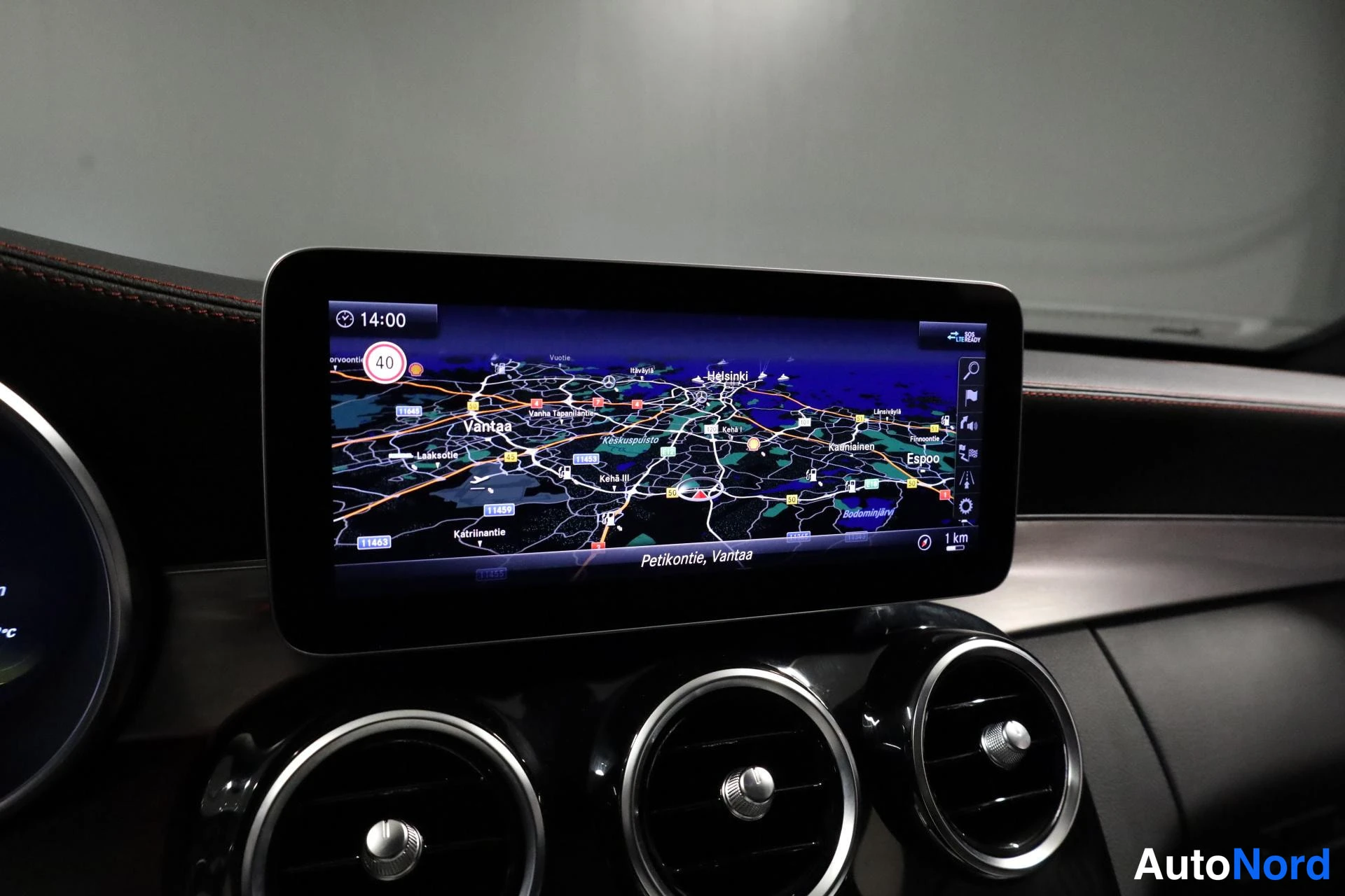 Musta Mercedes-Benz C 43 AMG 2019, yksityiskohta, kuva 25