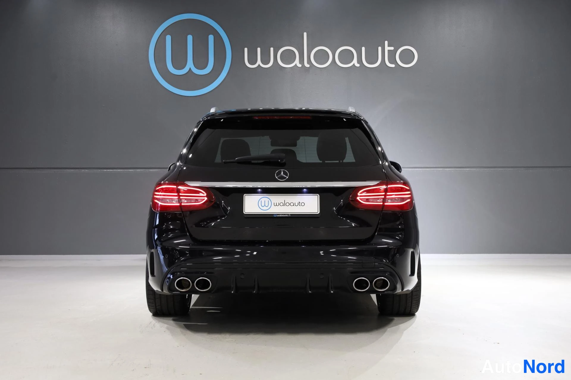 Musta Mercedes-Benz C 43 AMG 2019, takaa, kuva 8