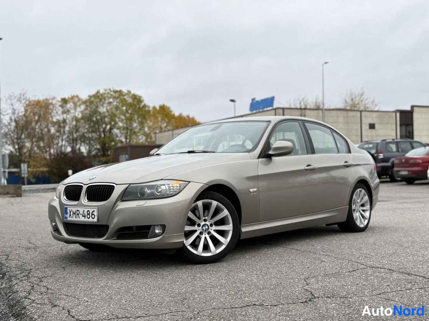 BMW 320d xDrive 2011