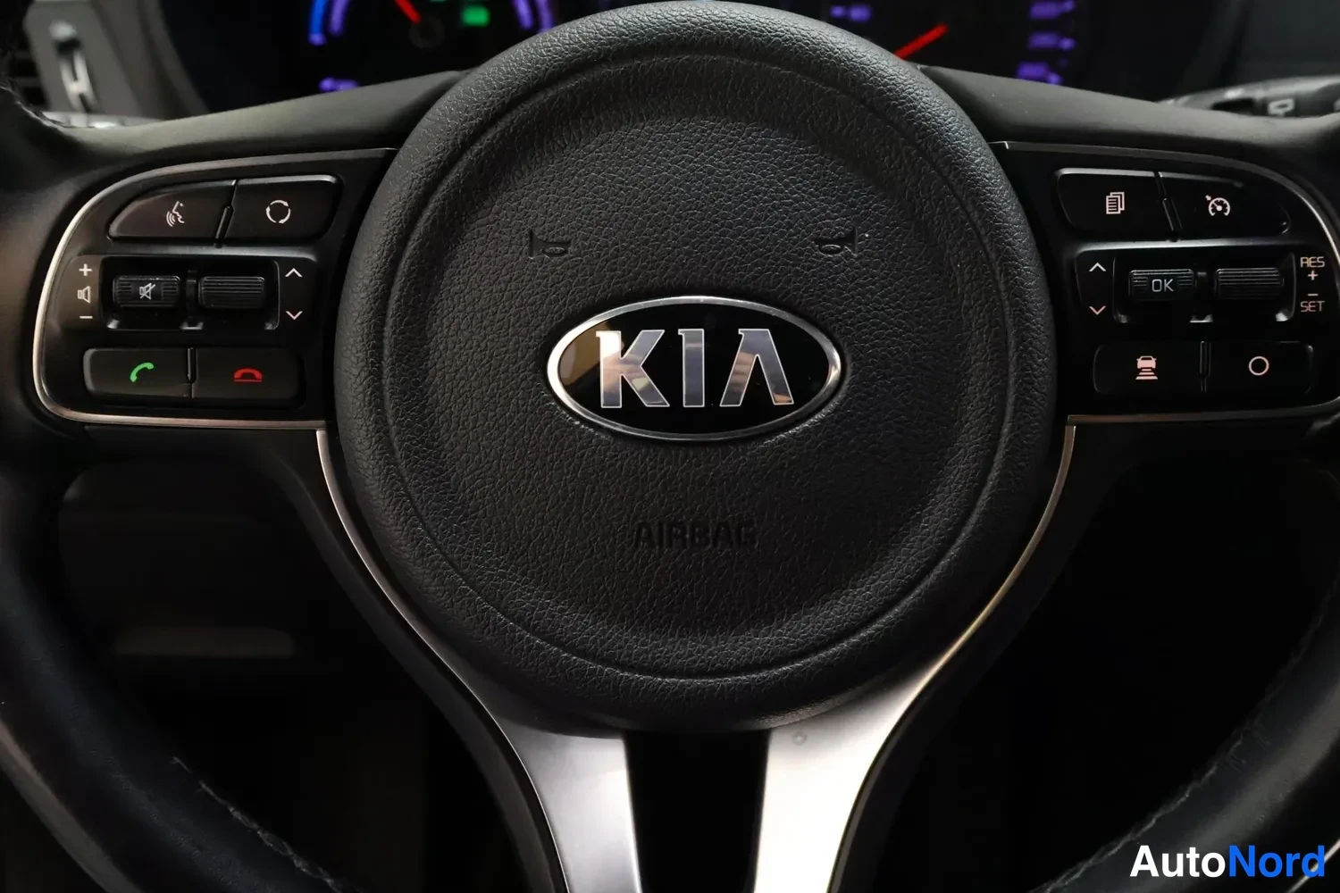Musta Kia Optima 2018, yksityiskohta, kuva 16