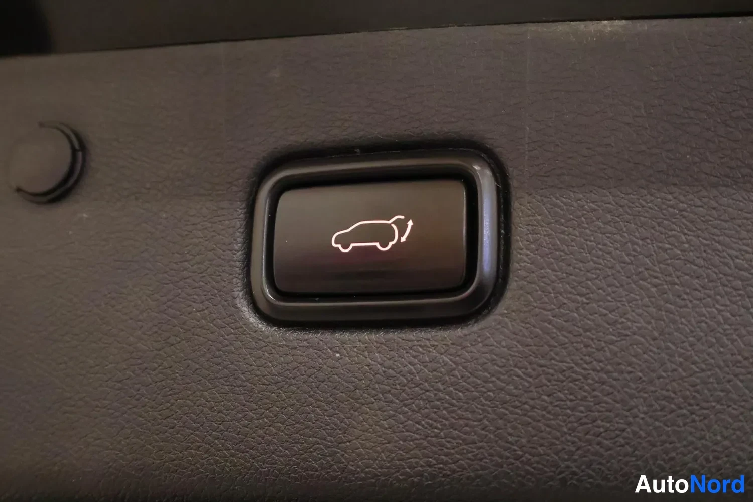 Musta Kia Optima 2018, yksityiskohta, kuva 24