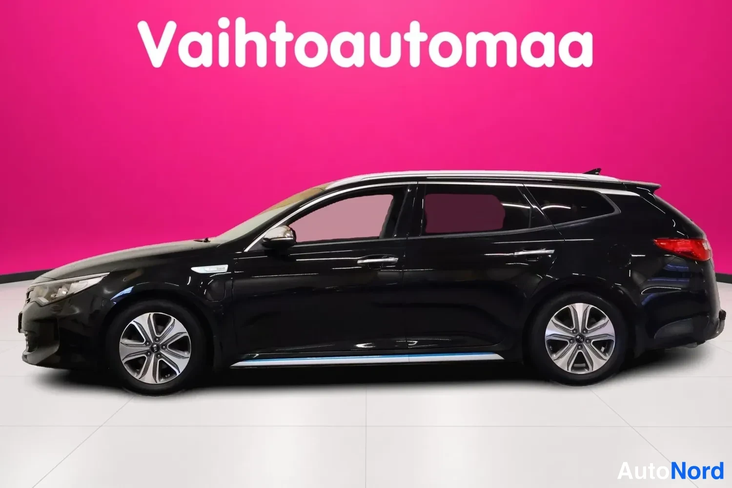 Musta Kia Optima 2018, takaviisto, kuva 7