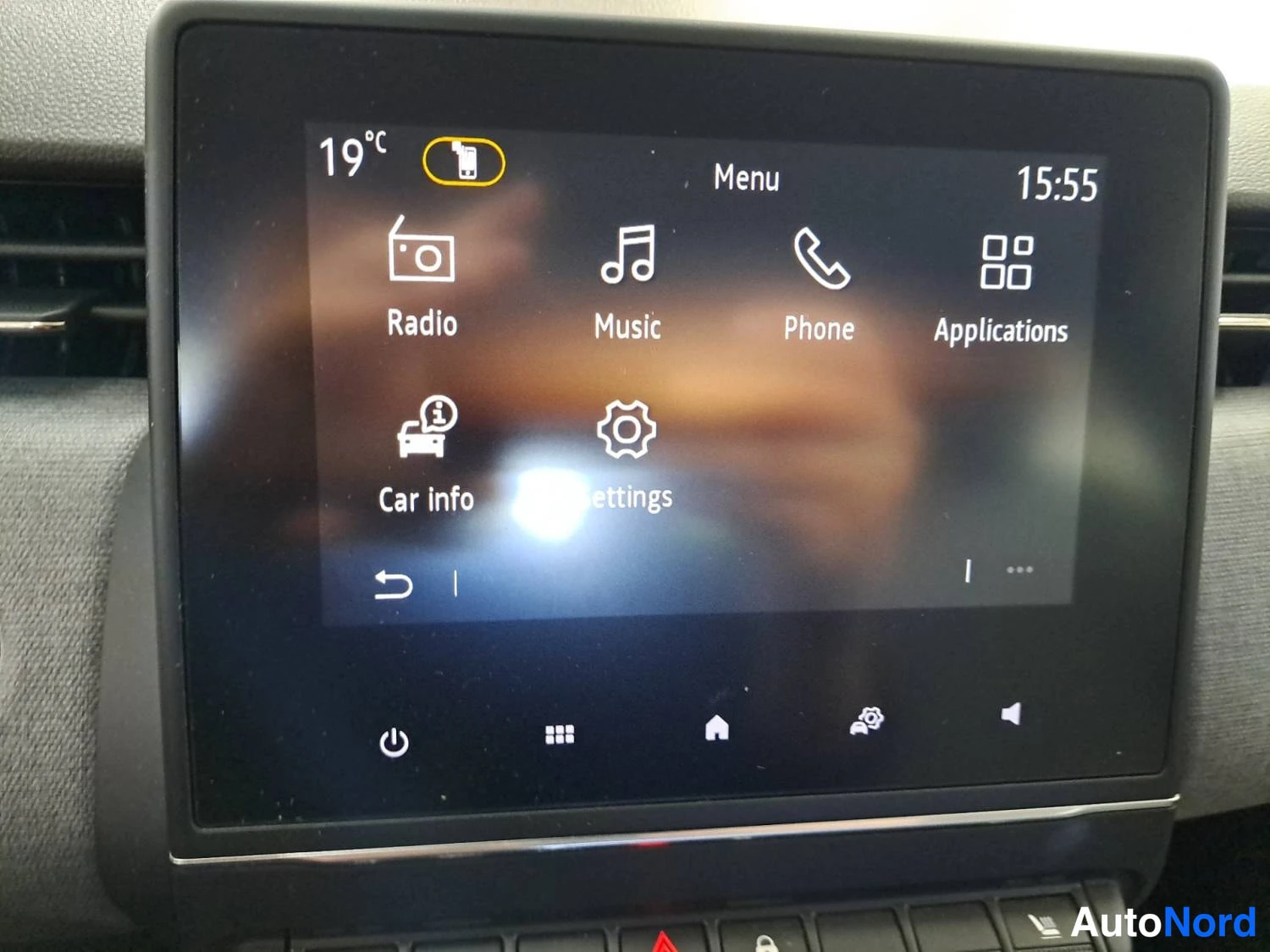 Valkoinen Renault Clio 2025, yksityiskohta, kuva 26