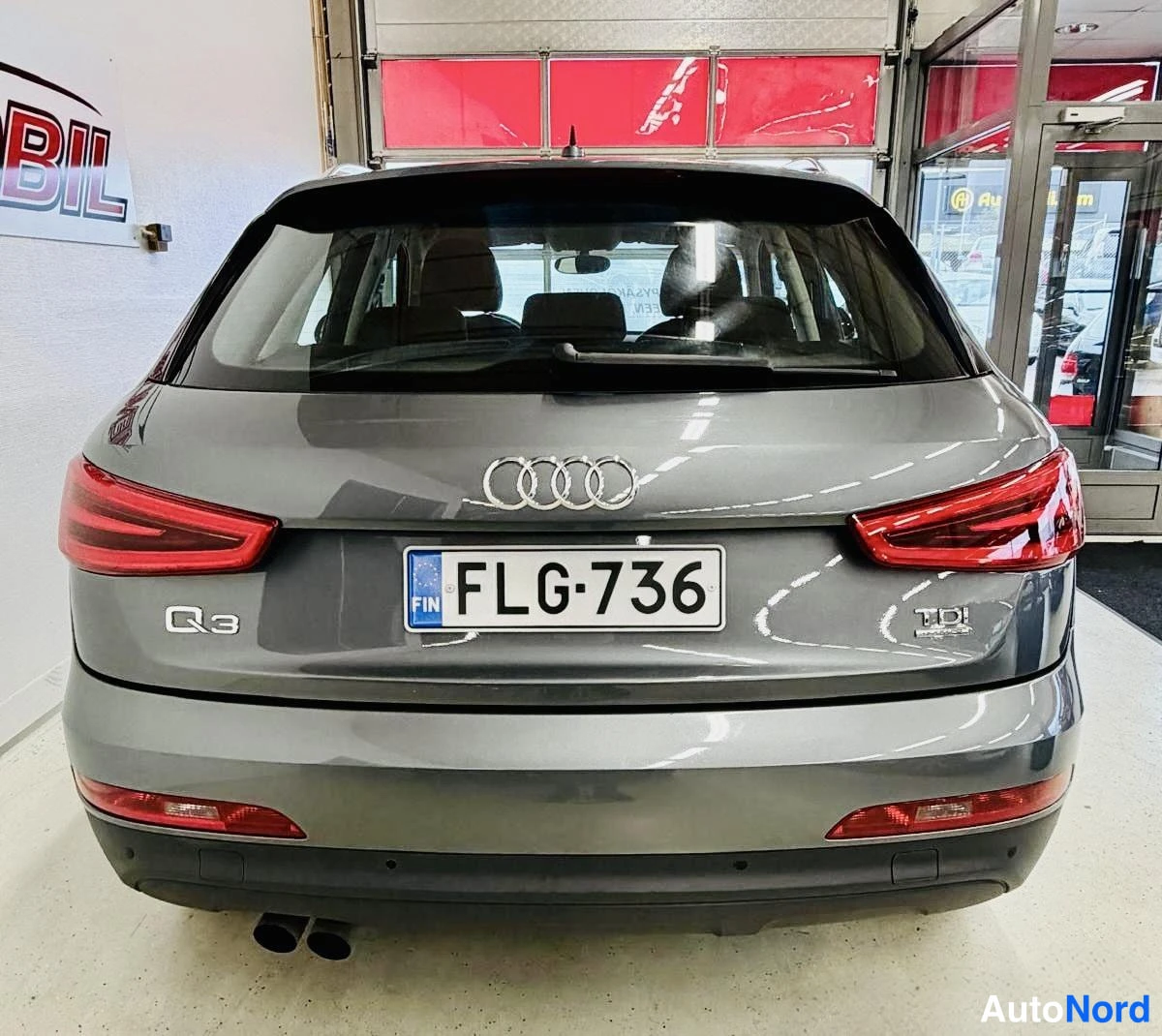 Audi Q3 2014, takaa, kuva 8