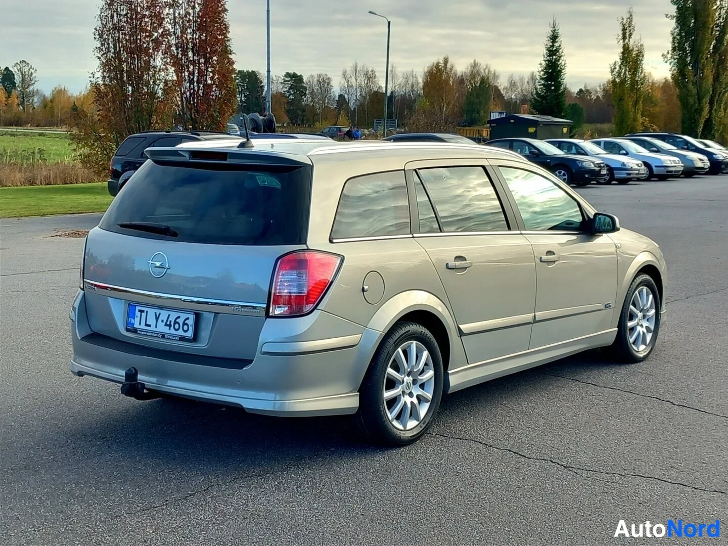 Beige Opel Astra OPC 2007, takaviisto, kuva 10