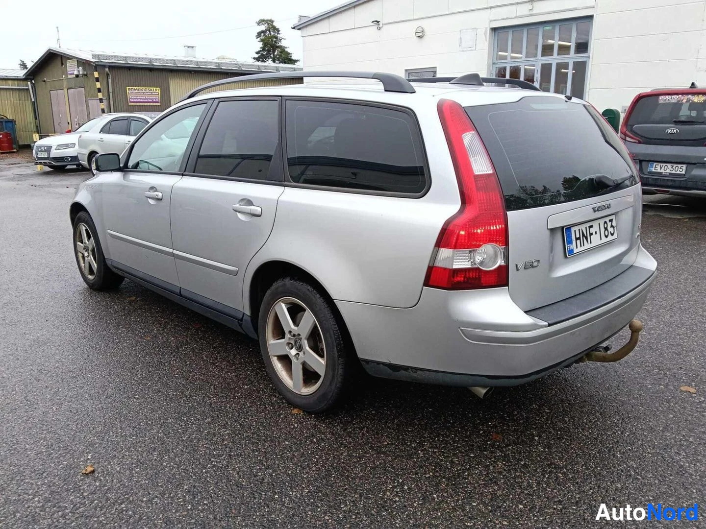 Harmaa Volvo V50 2005, takaviisto, kuva 3