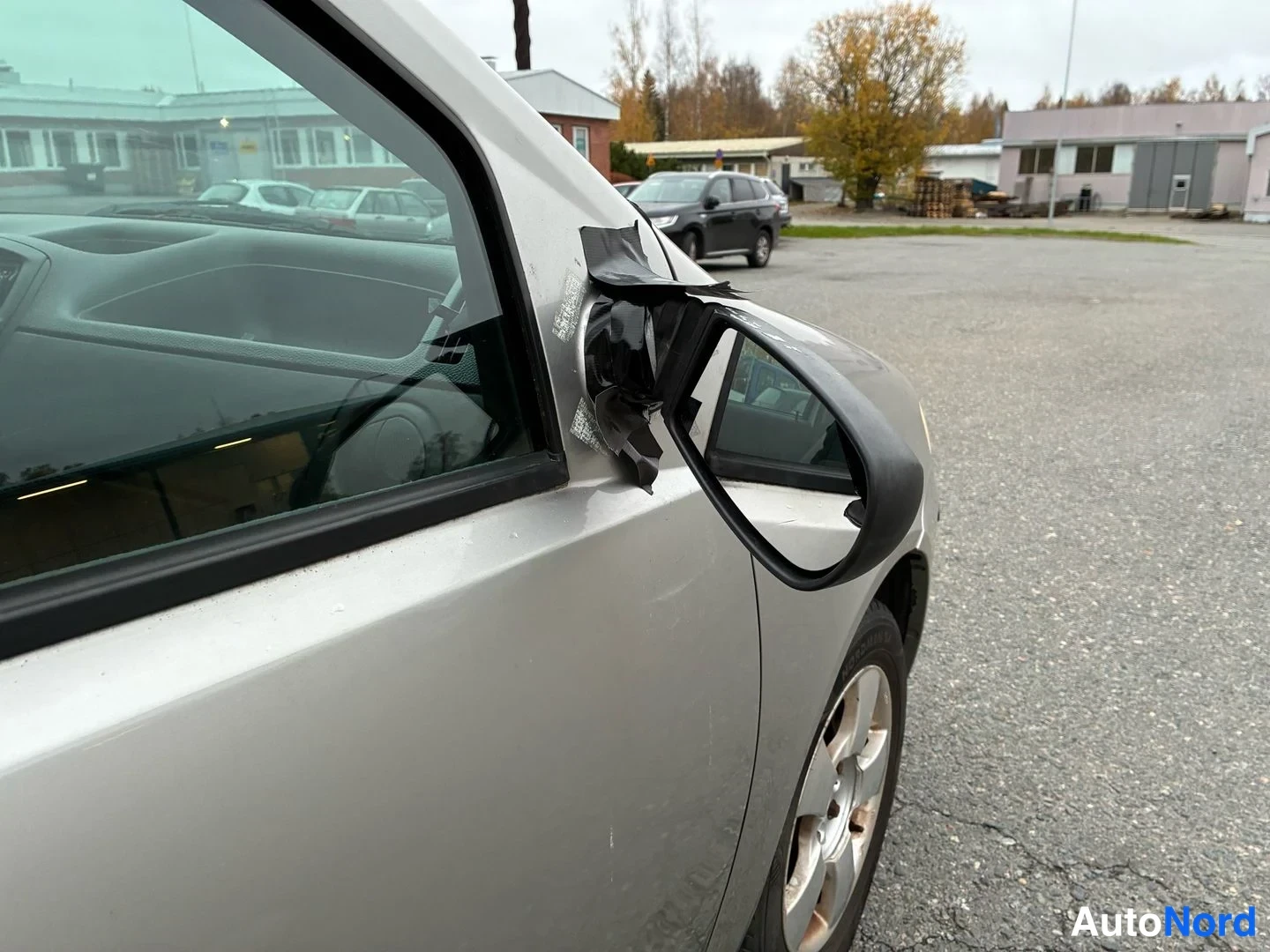 Harmaa Fiat Punto 2004, yksityiskohta, kuva 7