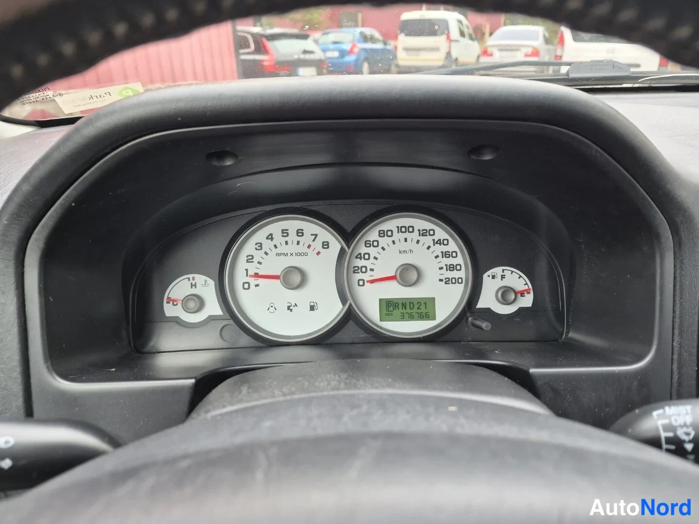 Musta Ford Maverick 2004, yksityiskohta, kuva 18