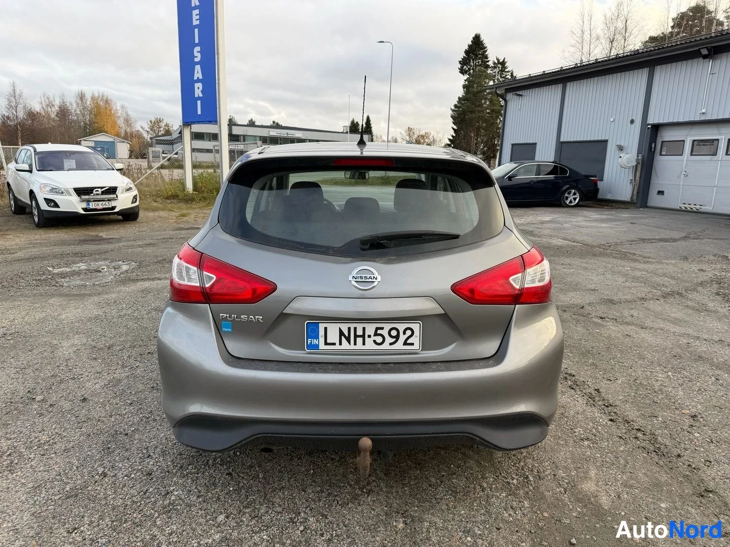 Harmaa Nissan Pulsar 2016, kuva 13