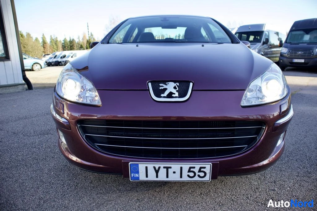 Punainen Peugeot 407 2009, edestä, kuva 4