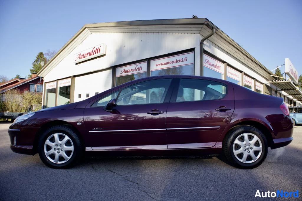 Punainen Peugeot 407 2009, etuviisto, keula vasemmalle, kuva 2