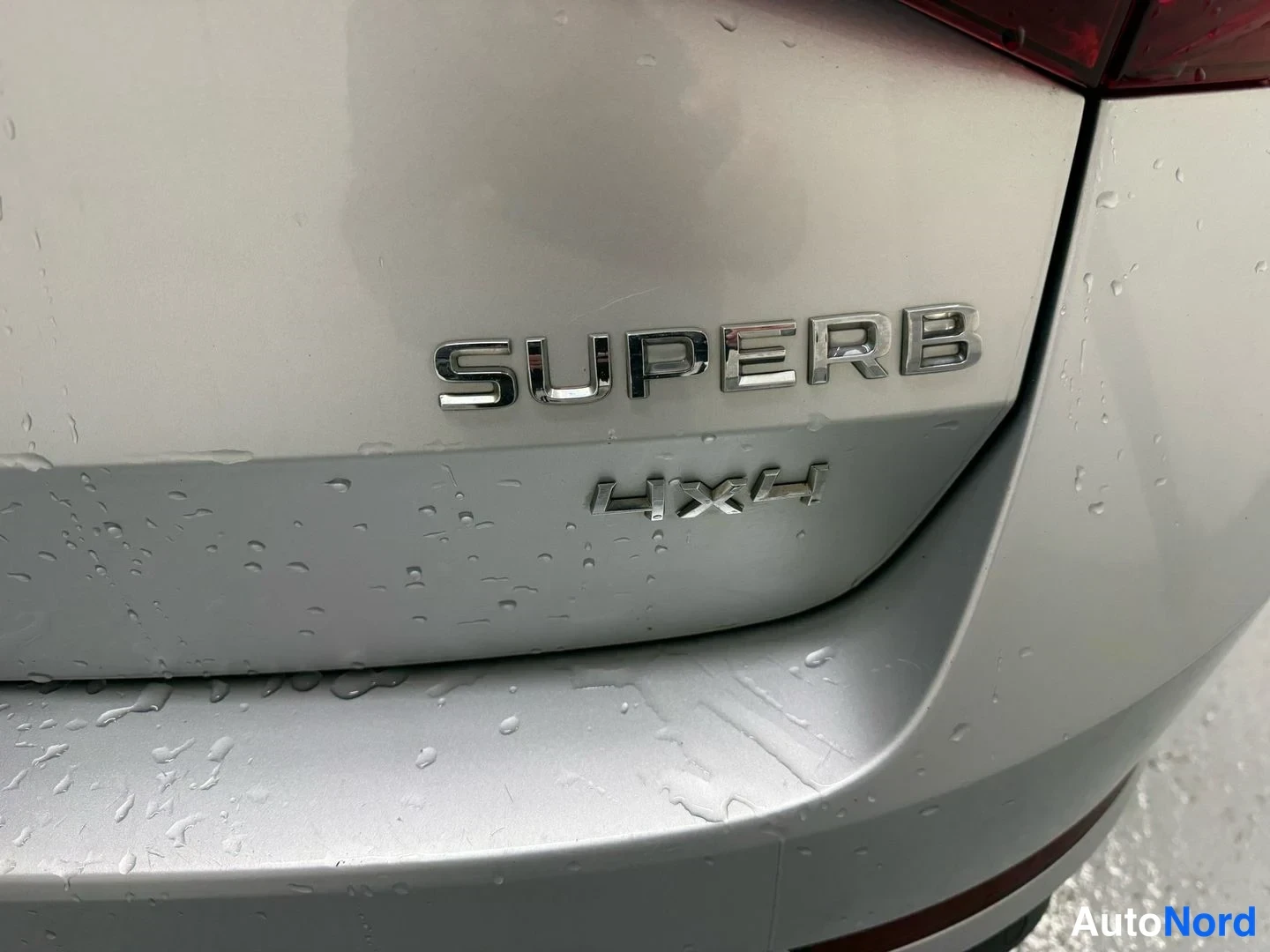 Hopea Skoda Superb 2016, yksityiskohta, kuva 17