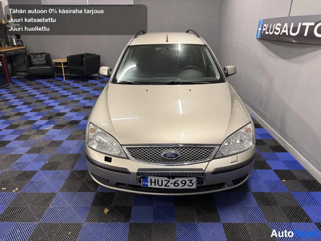 Ruskea Ford Mondeo 2004, edestä, kuva 4
