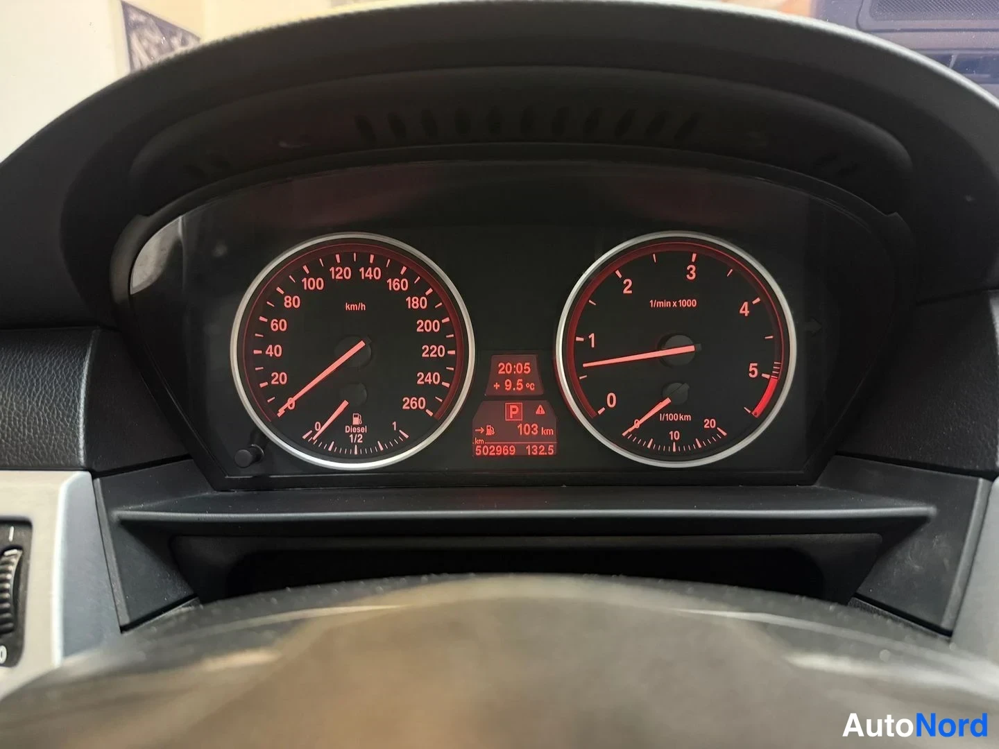 Vihreä BMW 535d 2008, yksityiskohta, kuva 40