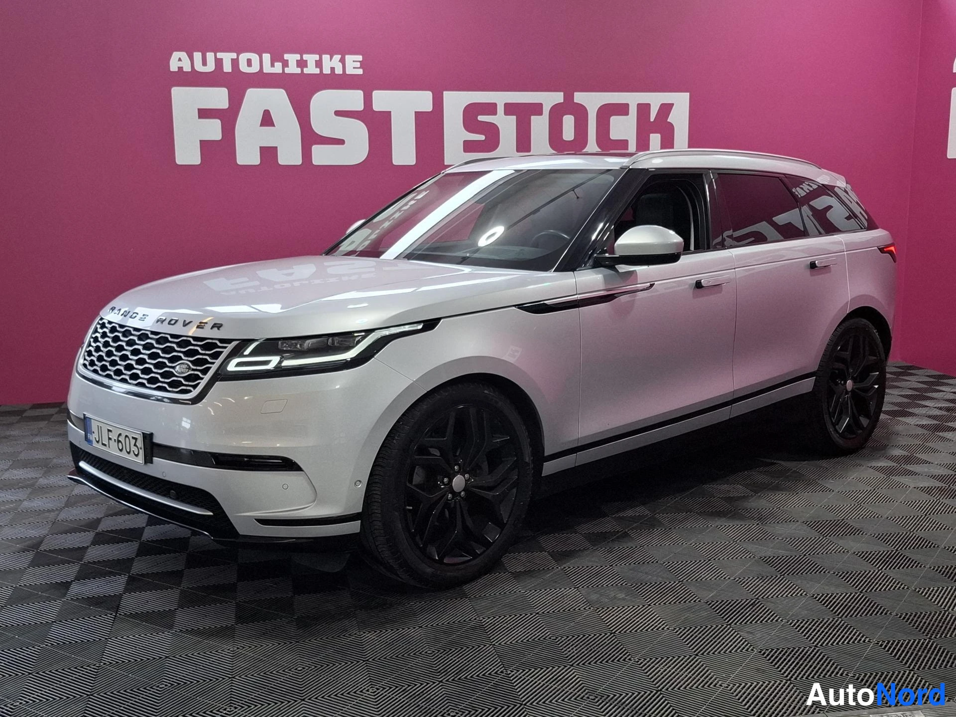Land Rover Range Rover Velar D240 SE 2017