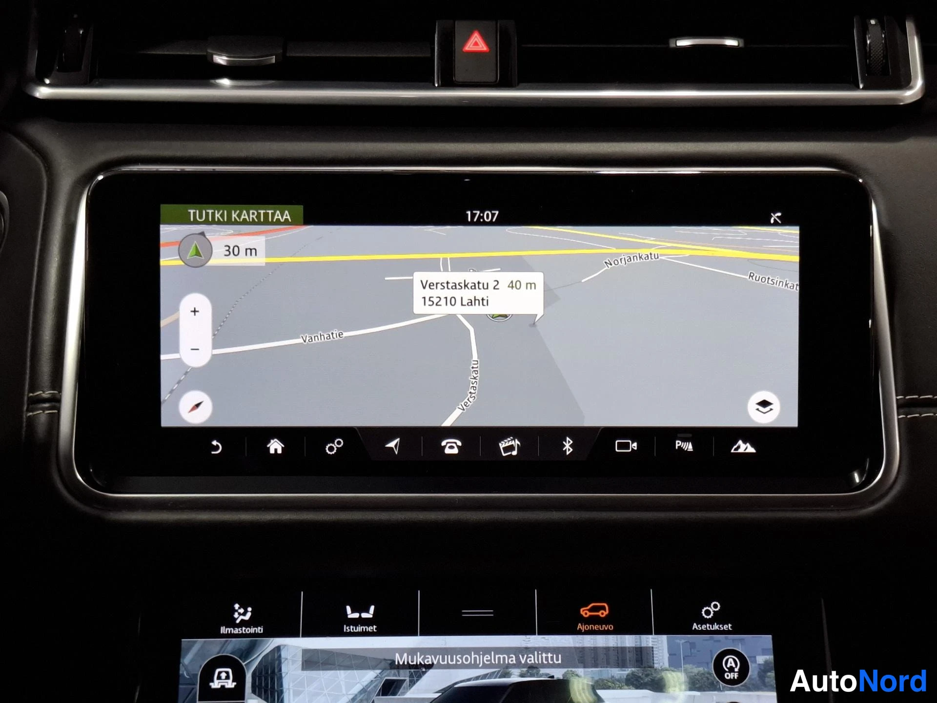 Harmaa Land Rover Range Rover Velar 2017, yksityiskohta, kuva 20