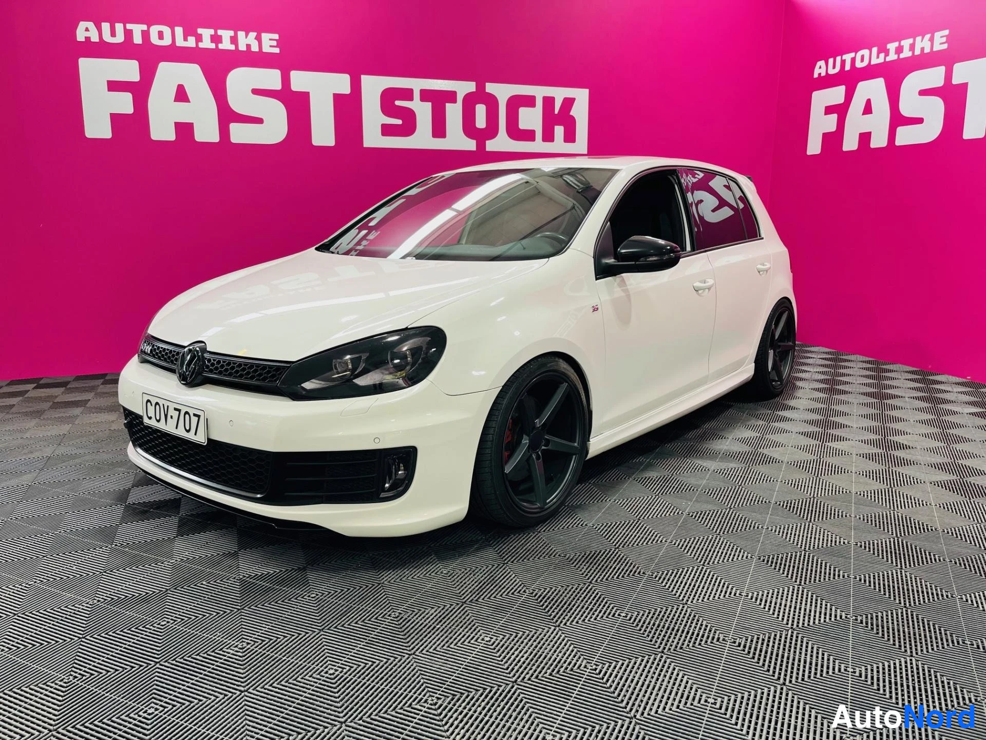 Volkswagen Golf GTI Edition 35 173 kW 2012