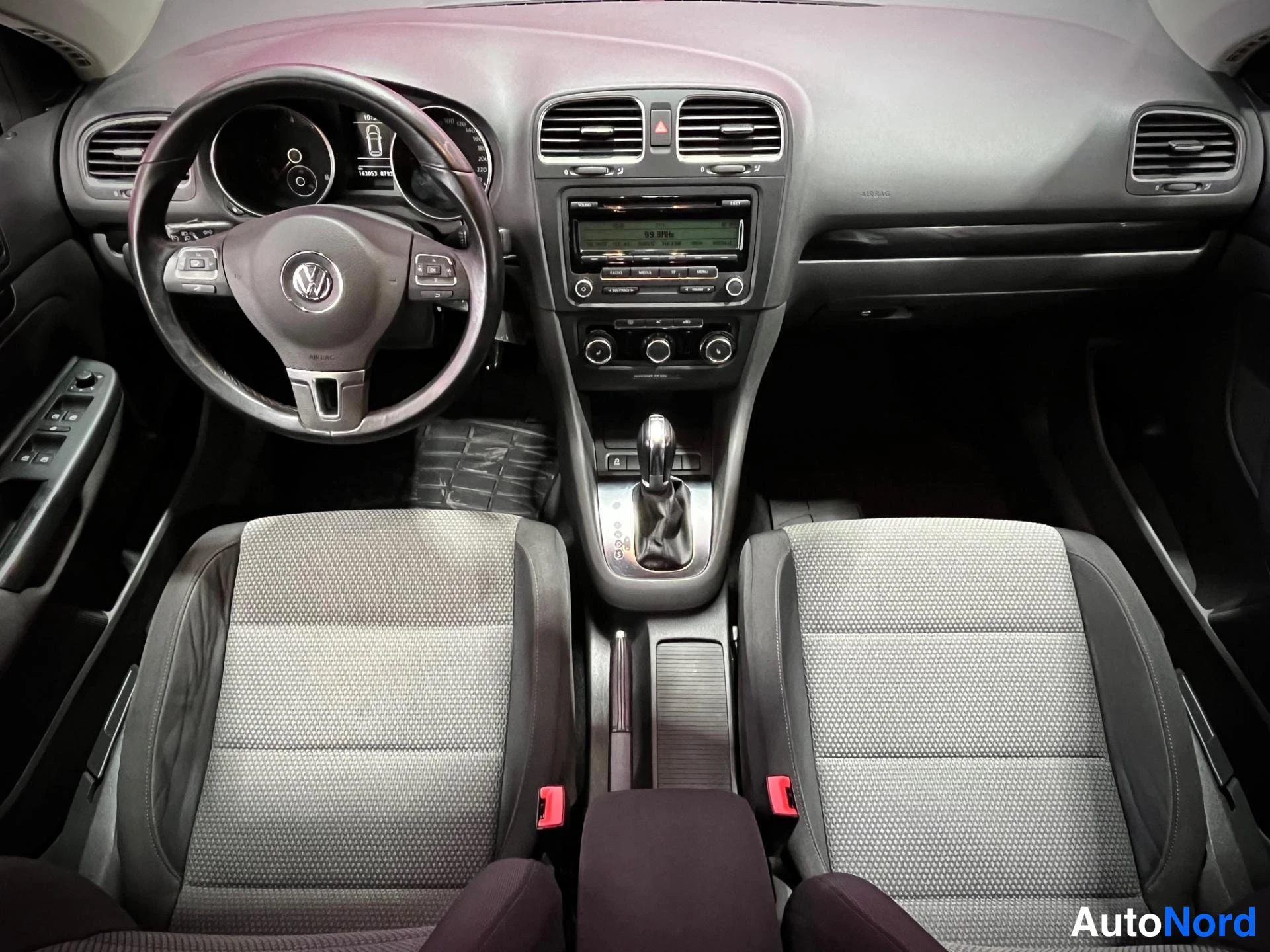 Silver Volkswagen Golf 2011, cockpit, photo 8