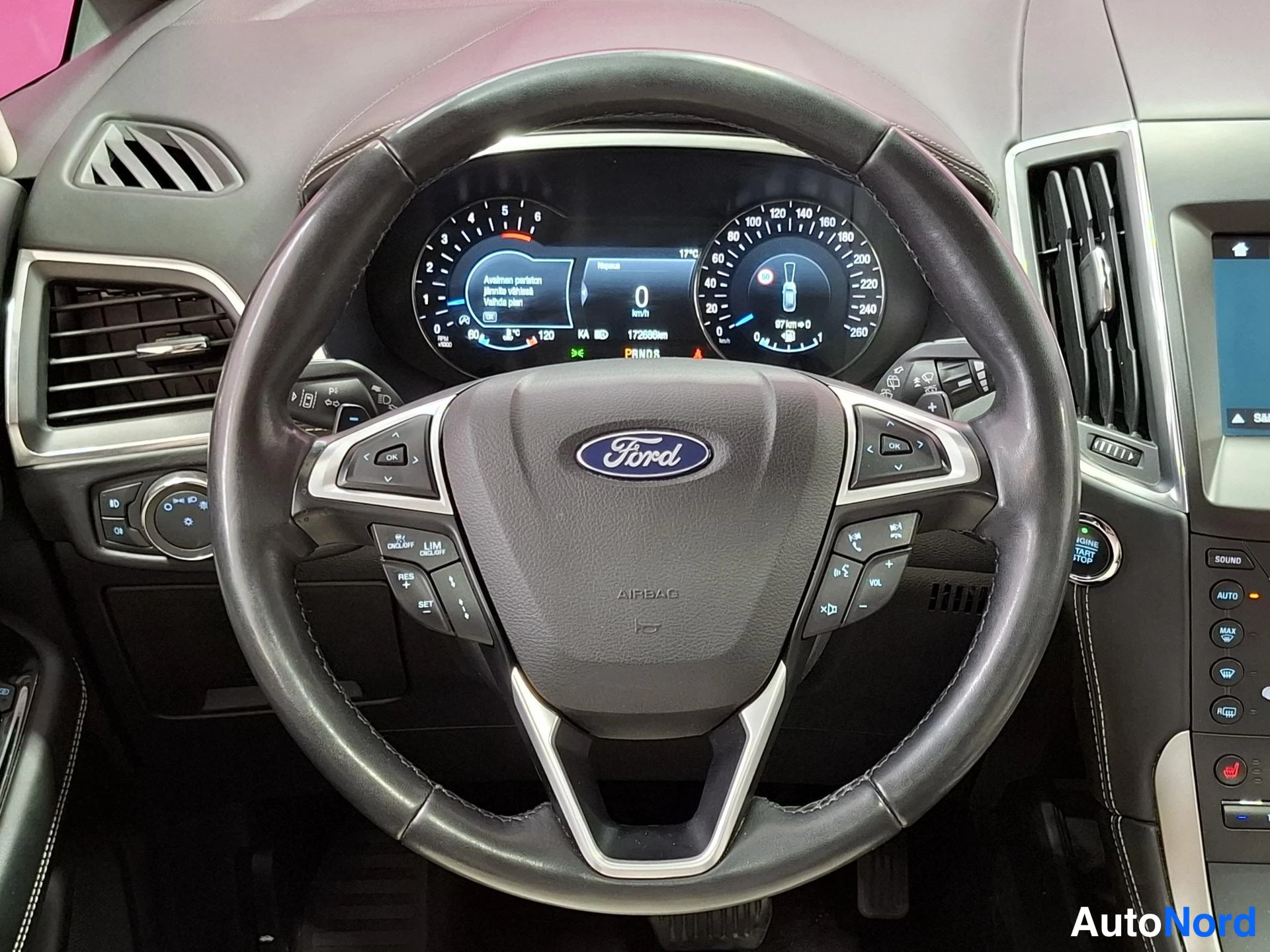 Musta Ford S-MAX 2018, yksityiskohta, kuva 17