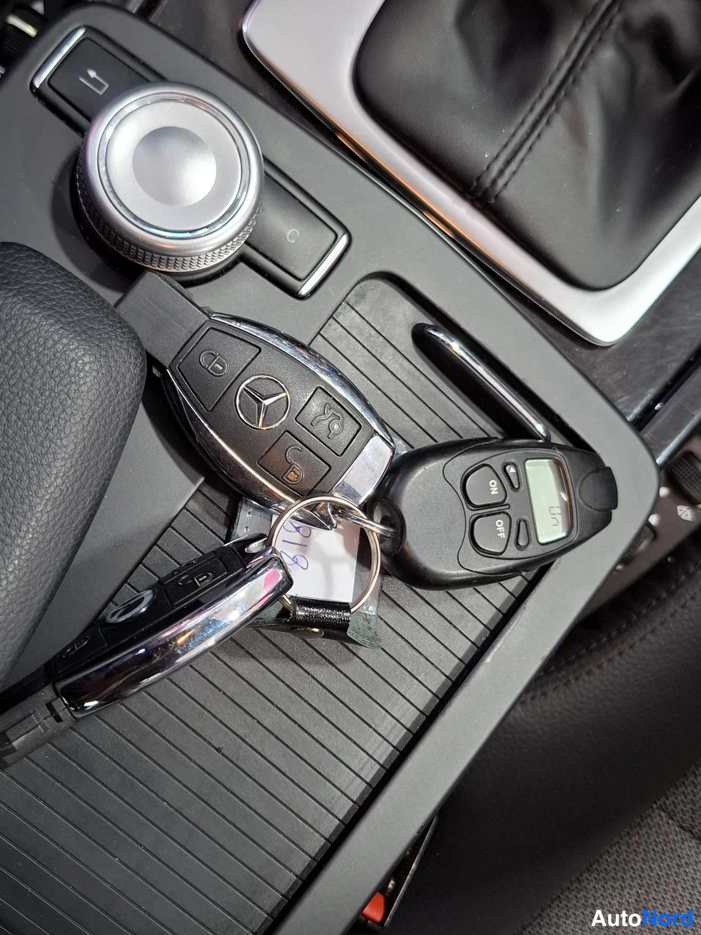 Grå Mercedes-Benz E 200 CDI 2011, detalj, bild 13