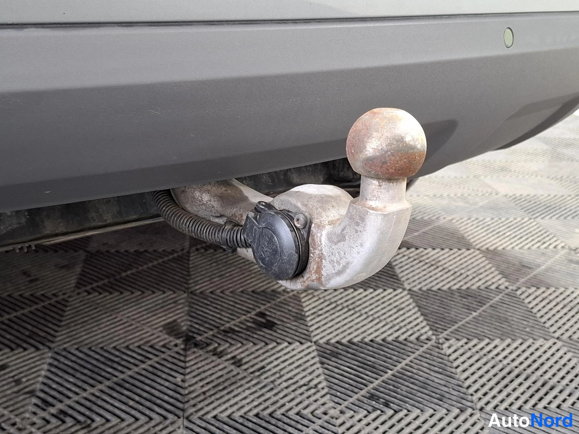 Grey Audi Q5 2011, detail, photo 13