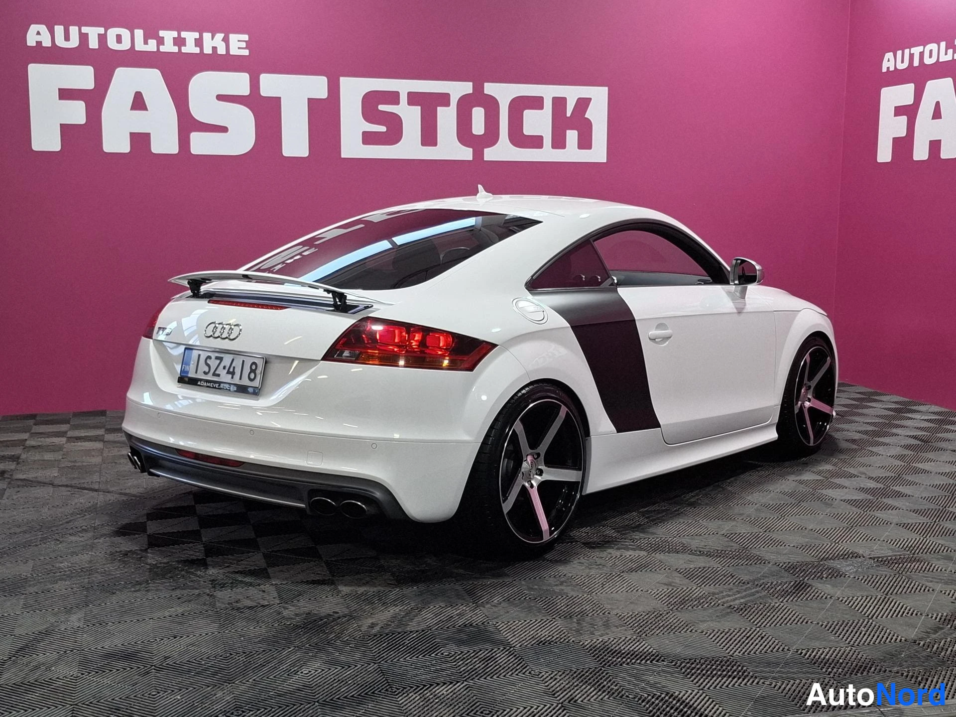 White Audi TTS 2011, rear three-quarter, photo 4