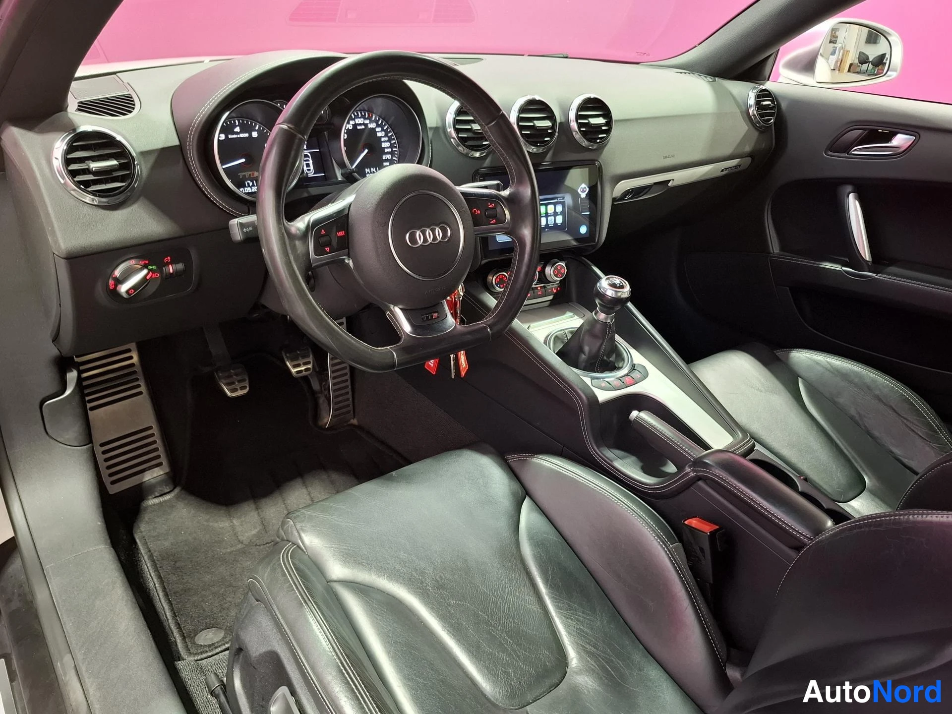 White Audi TTS 2011, cockpit, photo 7