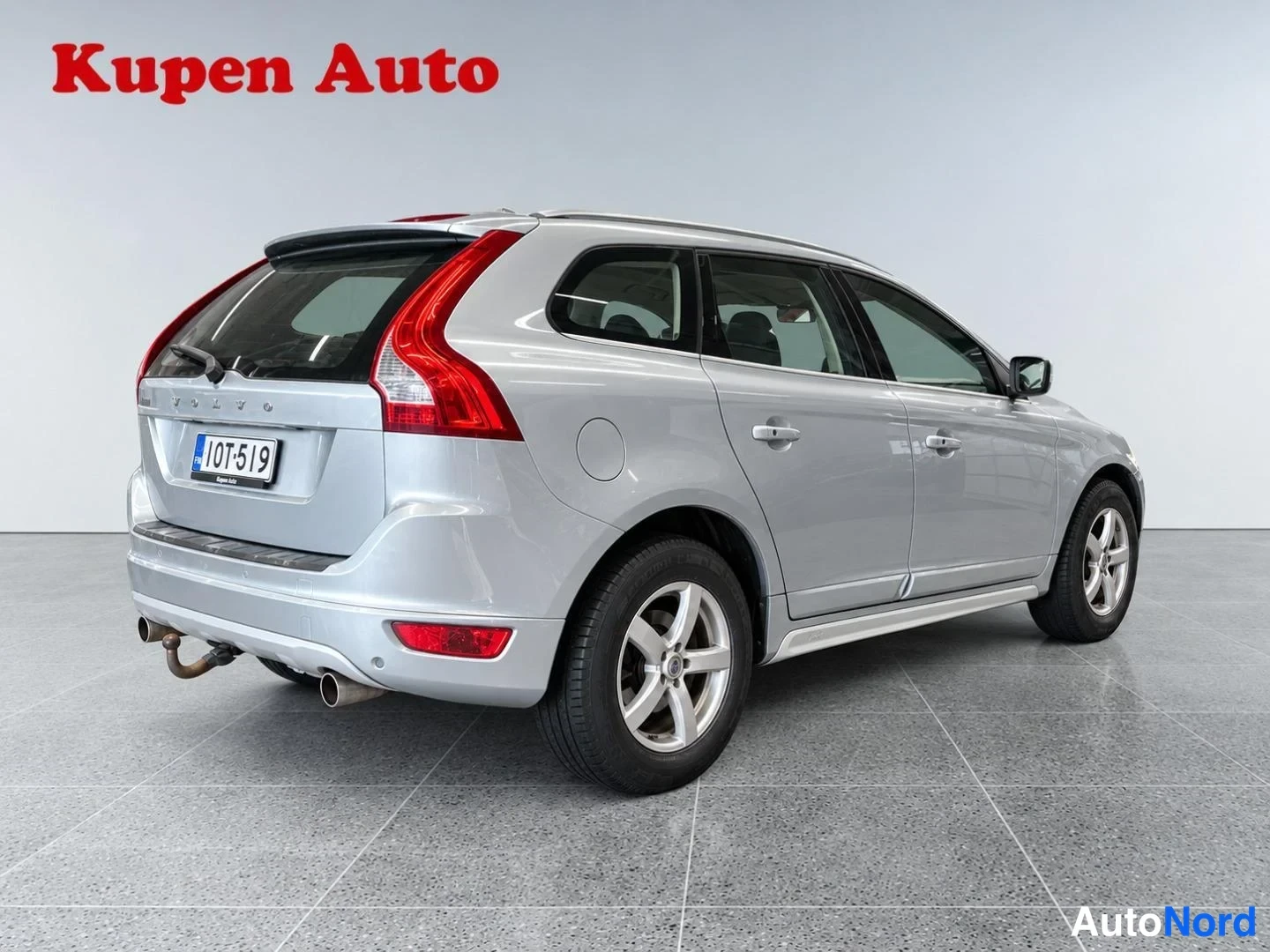 Hopea Volvo XC60 2010, takaviisto, kuva 3