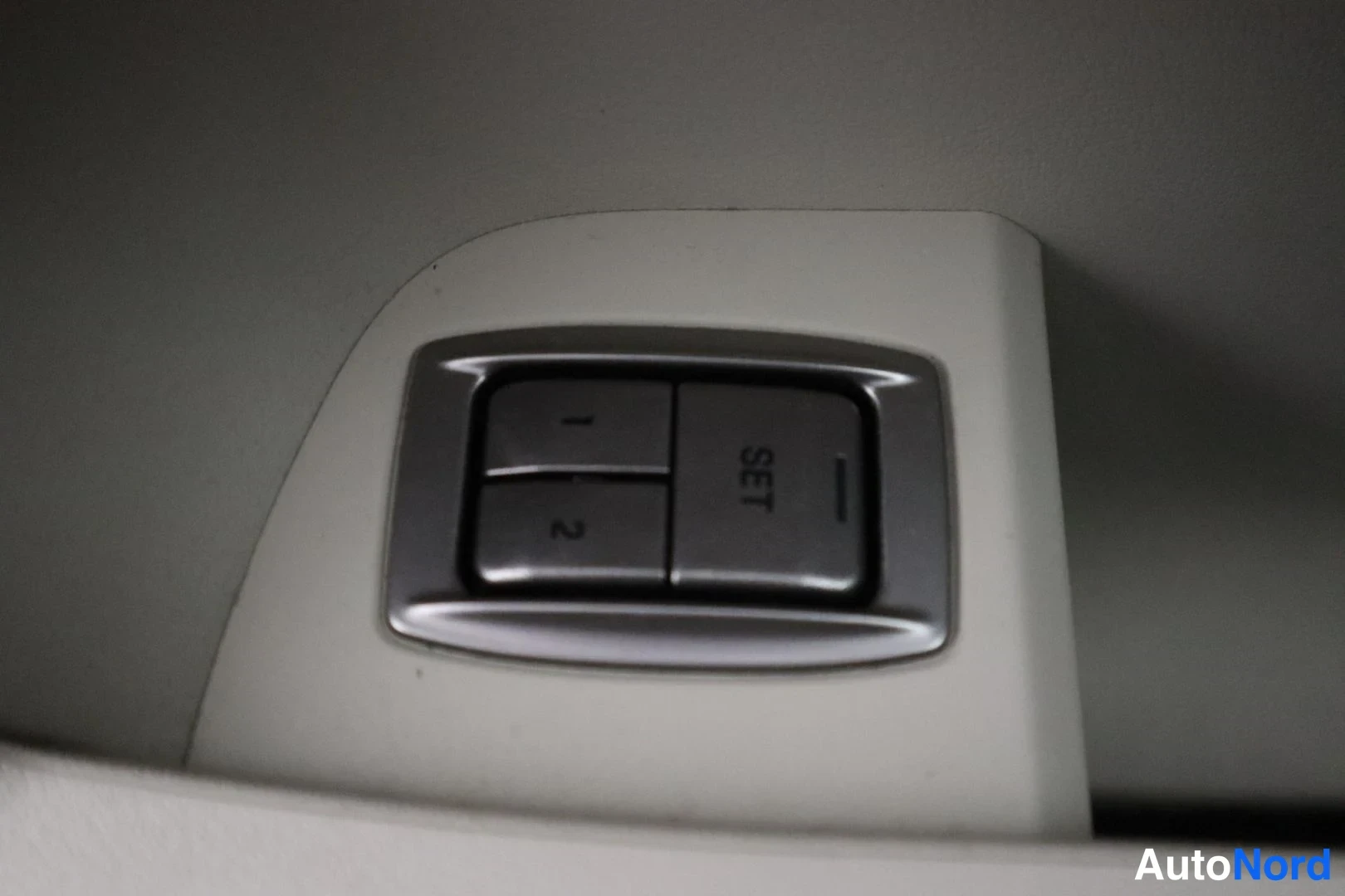 Sininen Jaguar XF 2008, yksityiskohta, kuva 27