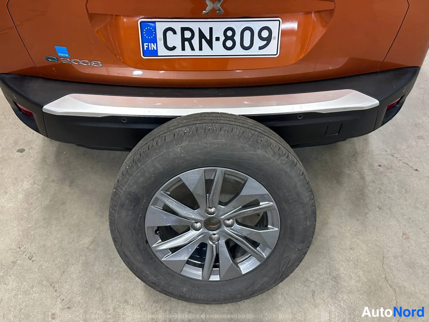 Oranssi Peugeot E-2008 2023, takaa, kuva 8