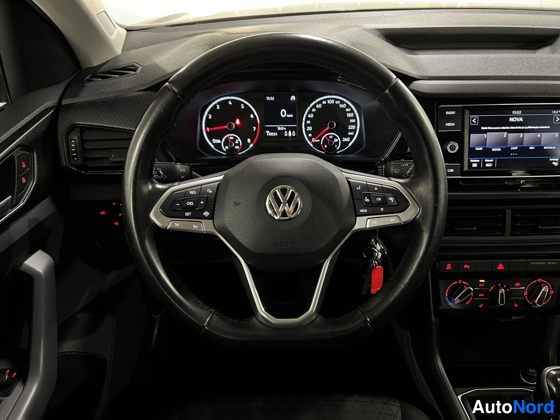 Musta Volkswagen T-Cross 2019, kuva 14