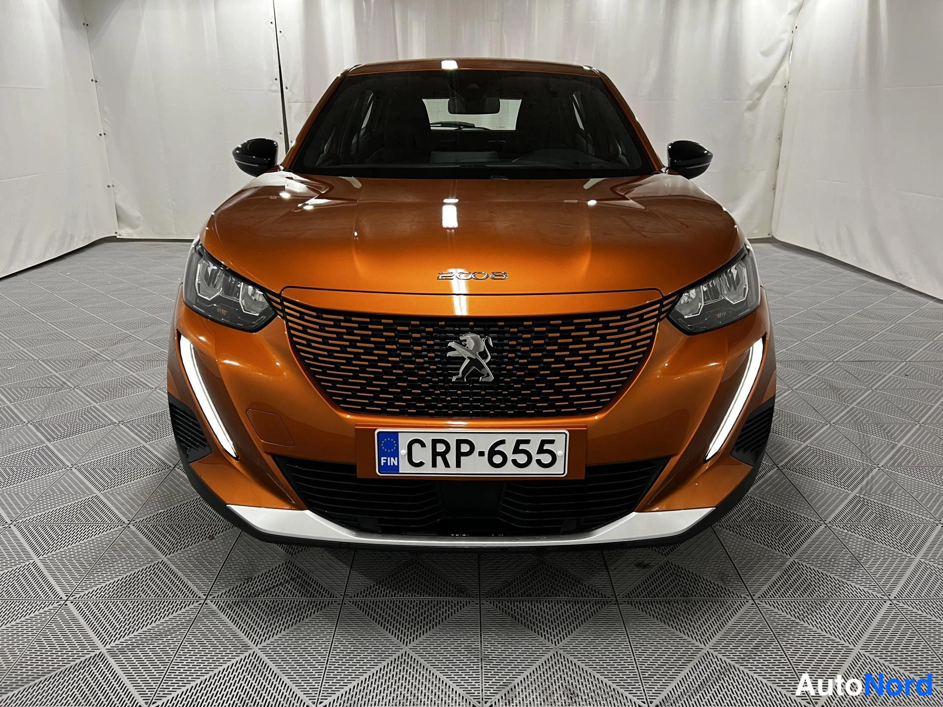 Oranssi Peugeot e-2008 2023, kuva 3