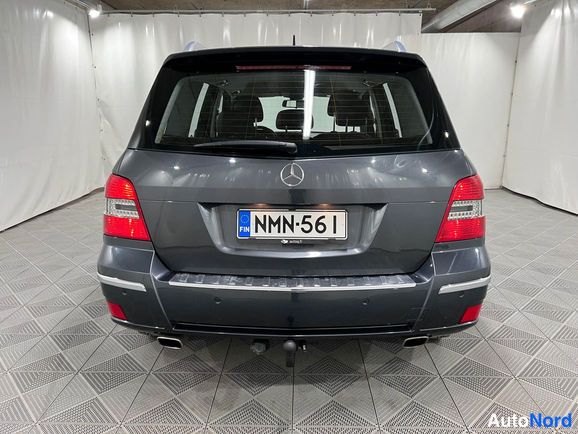 Harmaa Mercedes-Benz GLK 350 CDI 4MATIC 2010, takaa, kuva 6