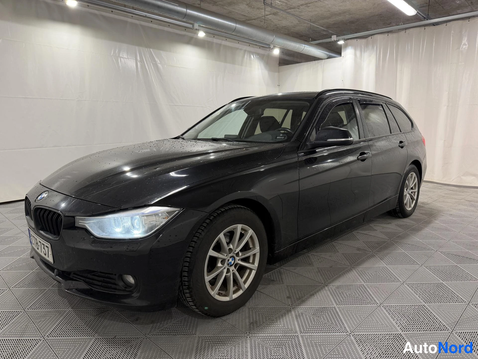 BMW 318d Touring 2015