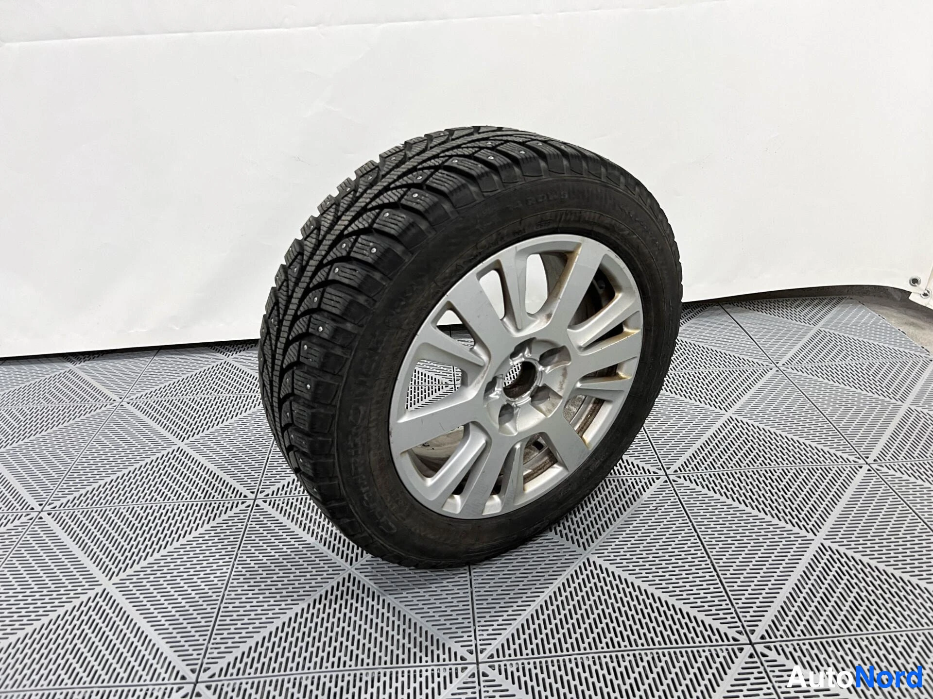 Harmaa Audi A6 2009, yksityiskohta, kuva 17