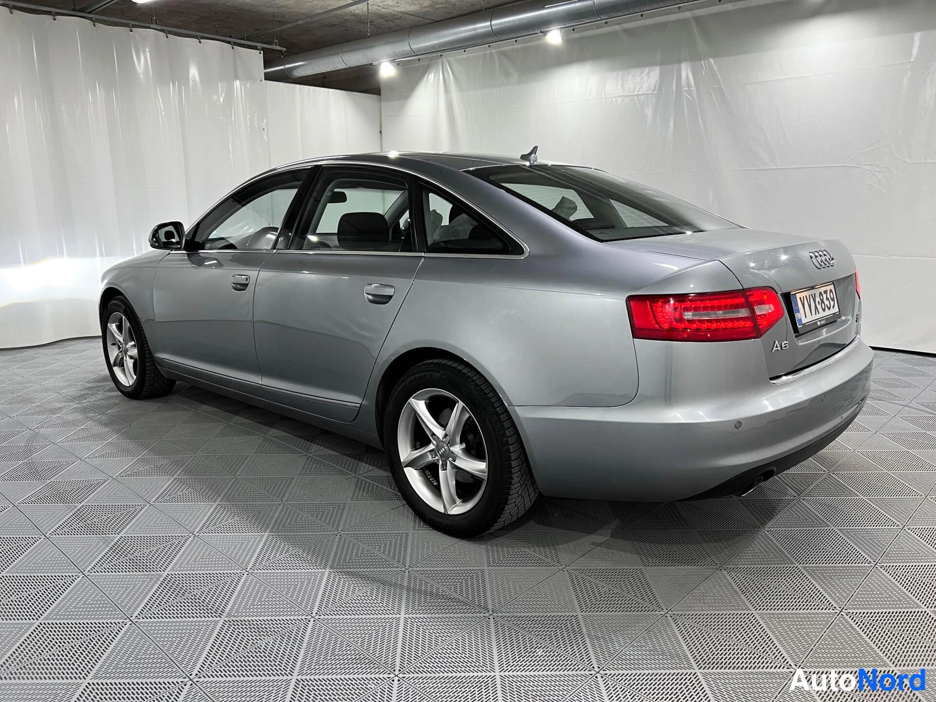 Harmaa Audi A6 2009, takaviisto, kuva 5