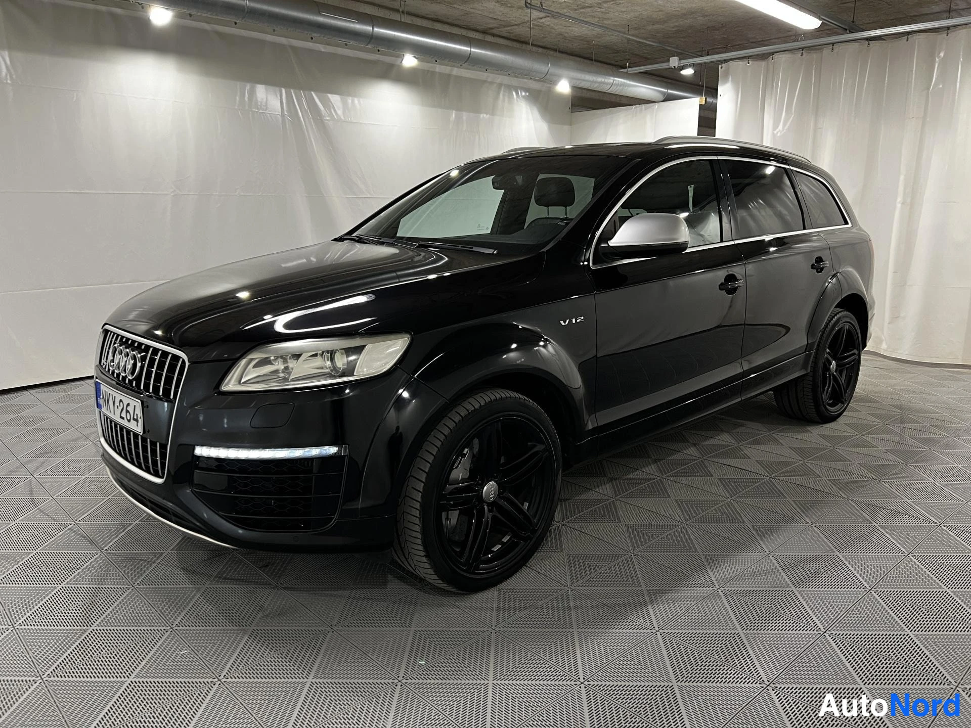 Audi Q7 6,0 V12 TDI quattro tiptronic 7-ist Exclusive, ACC, webasto 2011