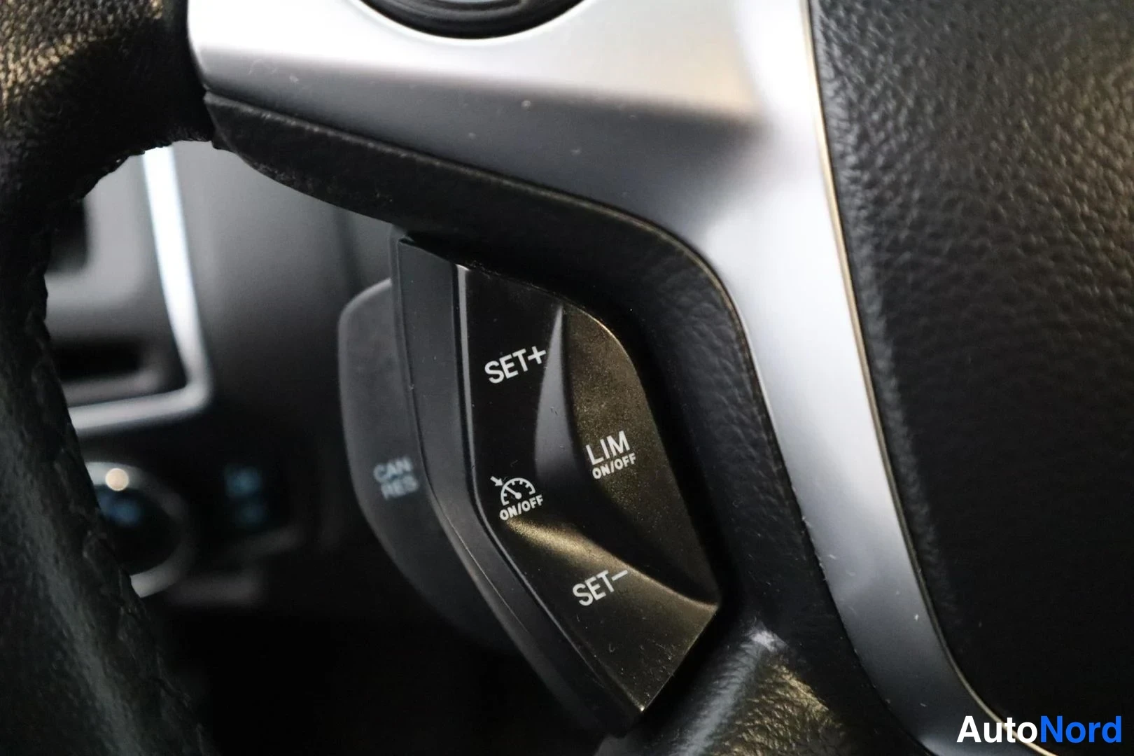 Svart Ford Focus 2014, detalj, bild 20