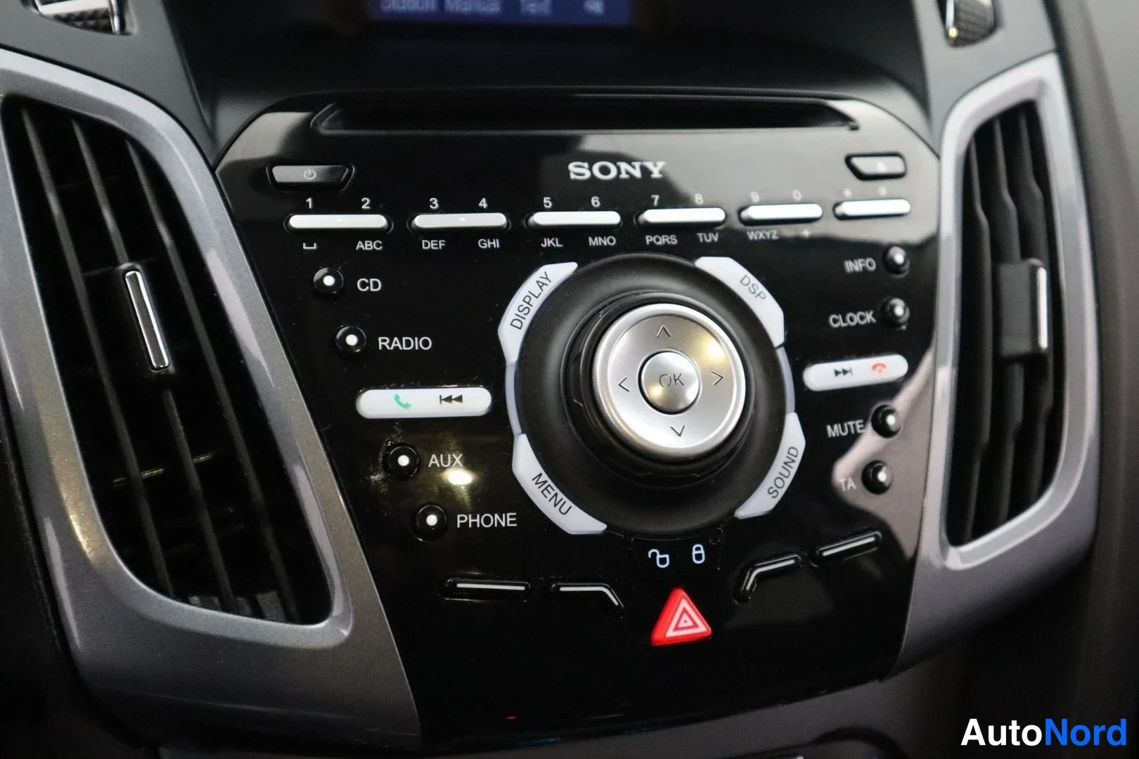 Svart Ford Focus 2014, detalj, bild 27