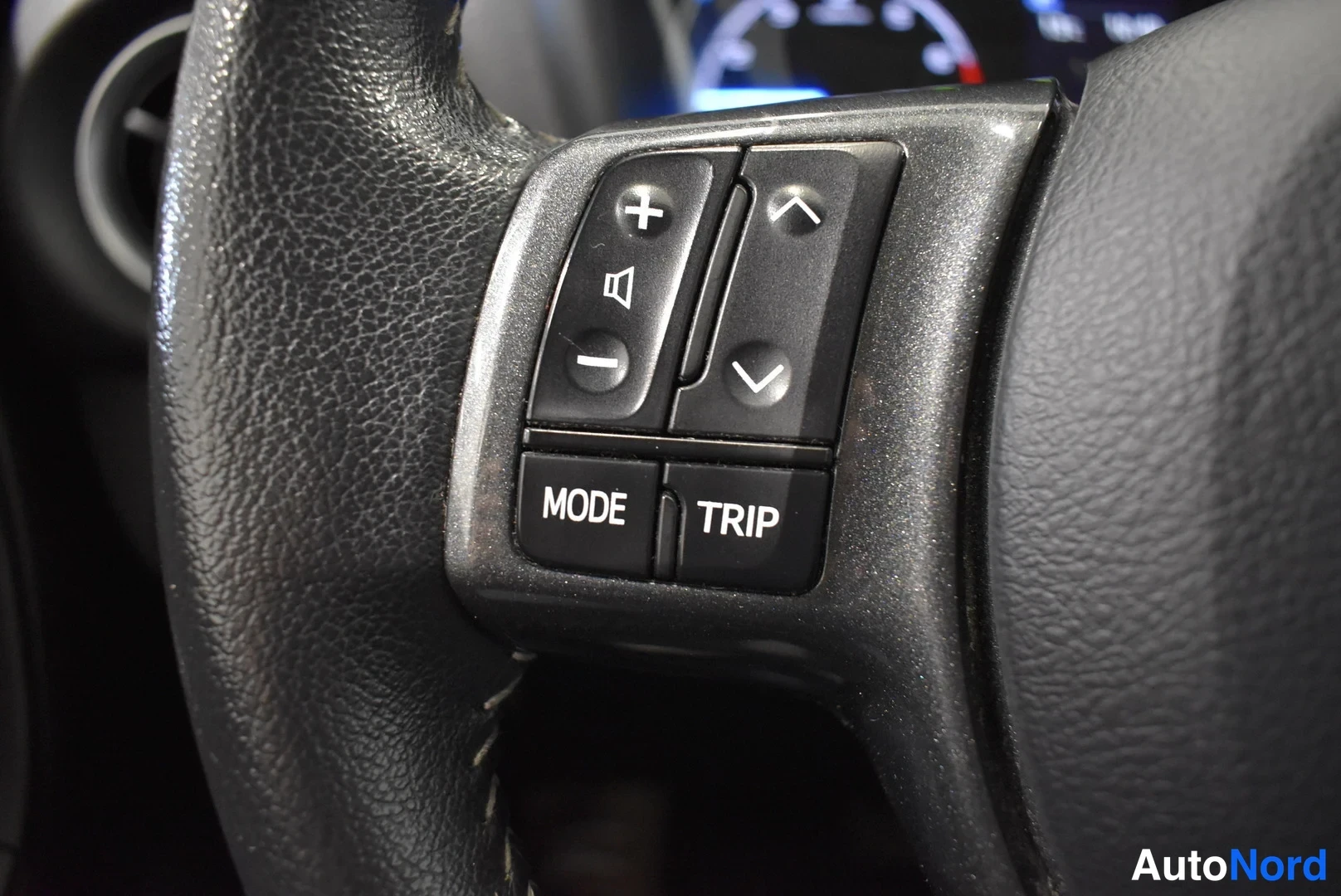 Harmaa Toyota Yaris 2020, yksityiskohta, kuva 13