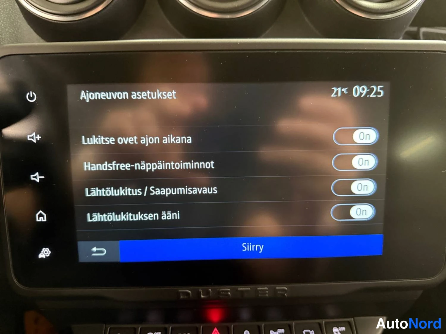 Harmaa Dacia Duster 2022, yksityiskohta, kuva 22