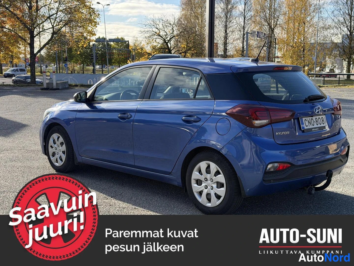 Sininen Hyundai i20 2019, takaviisto, kuva 2