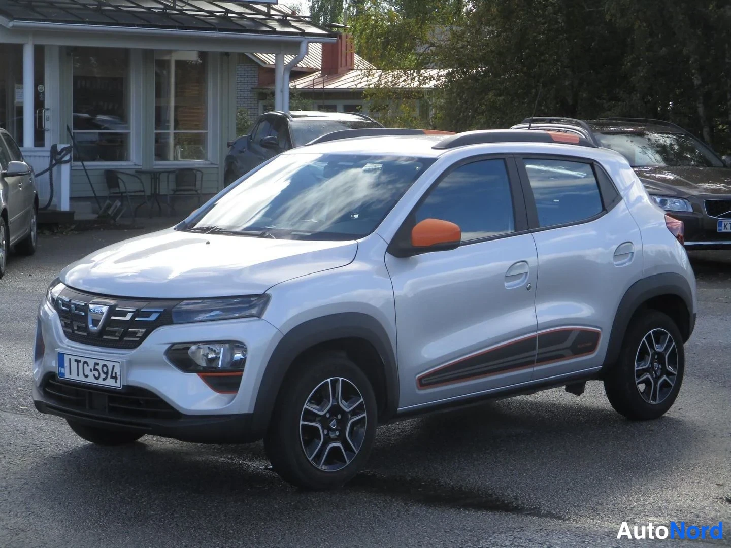 Dacia Spring Comfort Plus Orange Pack 2022