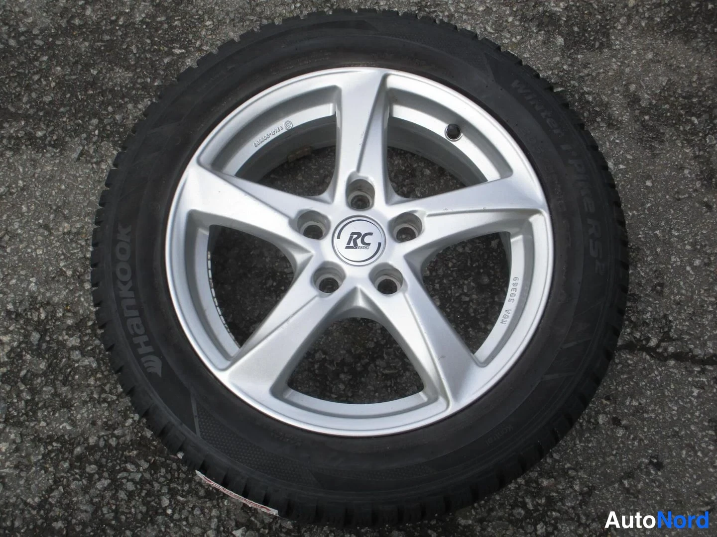 Punainen Honda Civic Tourer 2016, yksityiskohta, kuva 19